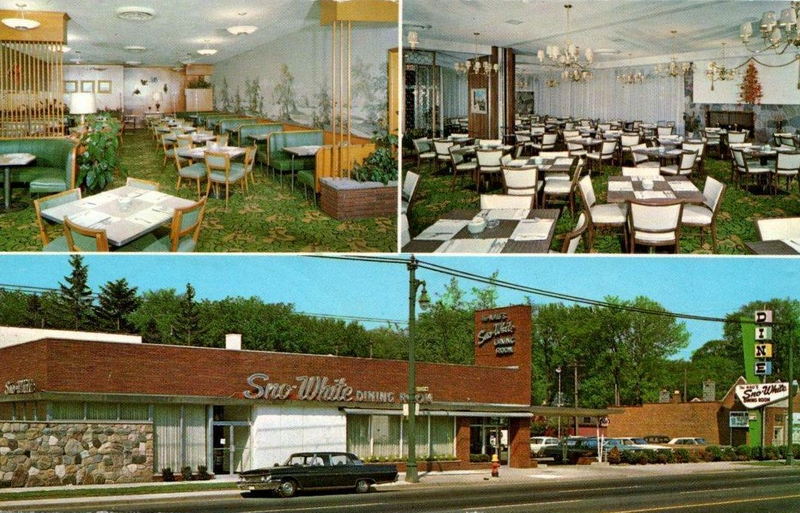 Naus Sno-White Dining Room - Vintage Postcard (newer photo)